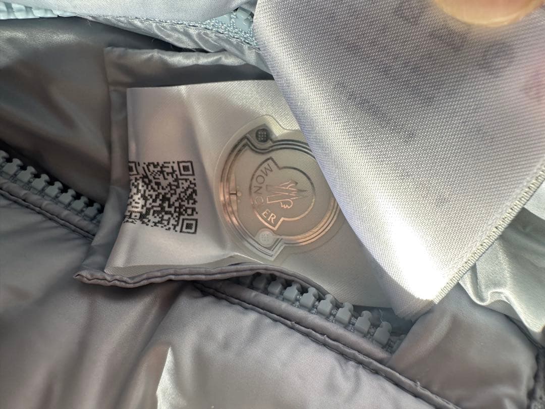 お*】様 ⭐︎美品⭐︎MONCLER モンクレール エコファー リバーシブルダウ