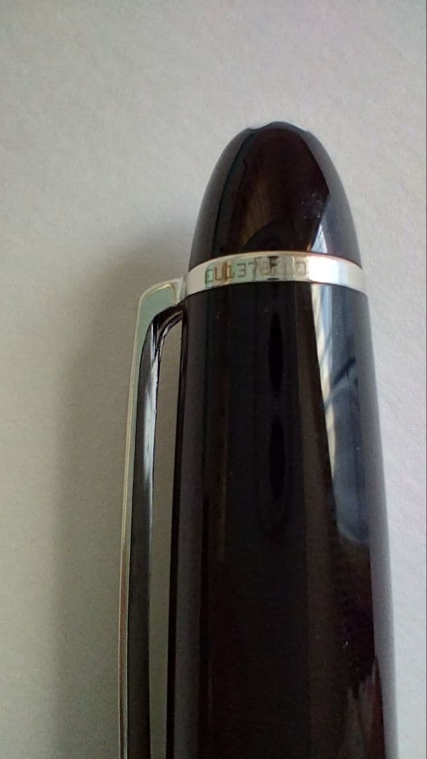 Montblanc 万年筆 P146