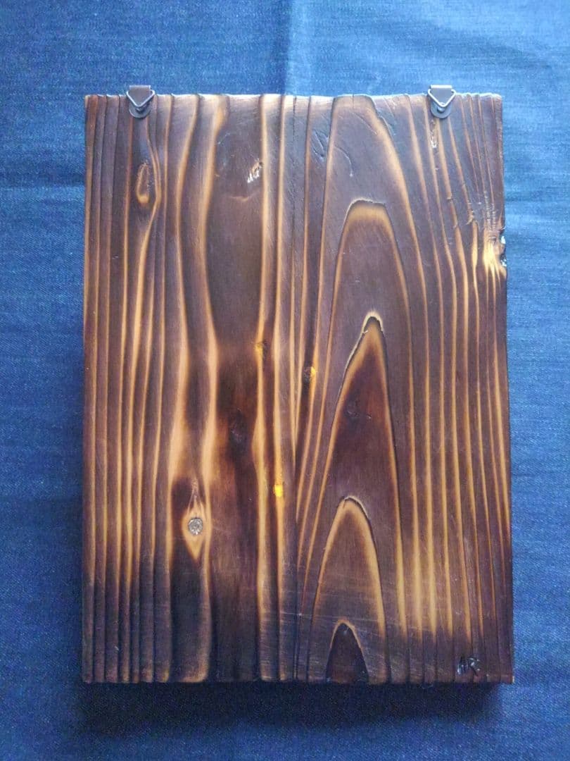 木彫りのアレブリヘ風 コーギーの3D壁掛け