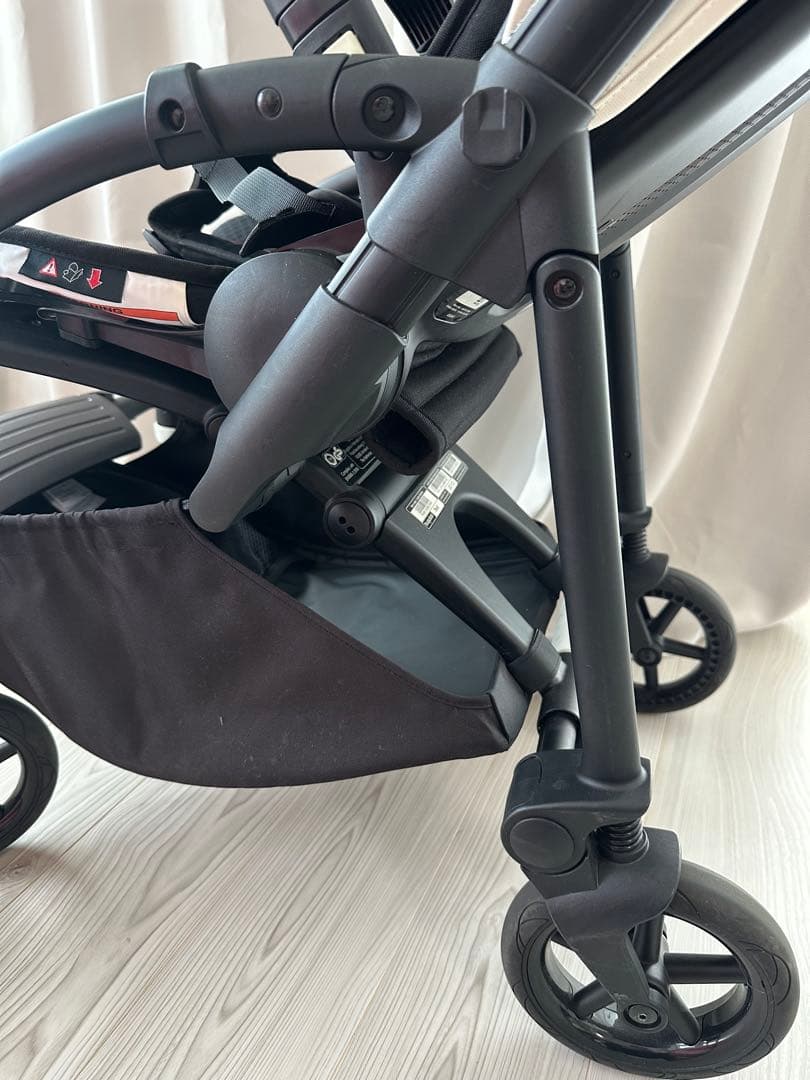 Bugaboo Bee6 バガブー ビー6 ブラックフレーム 中古 美品