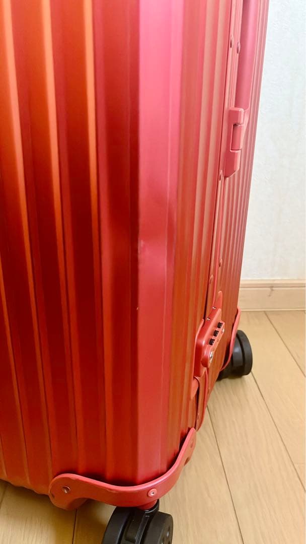 中古 RIMOWAリモワ ORIGINALトランク プラス [並行輸入品]