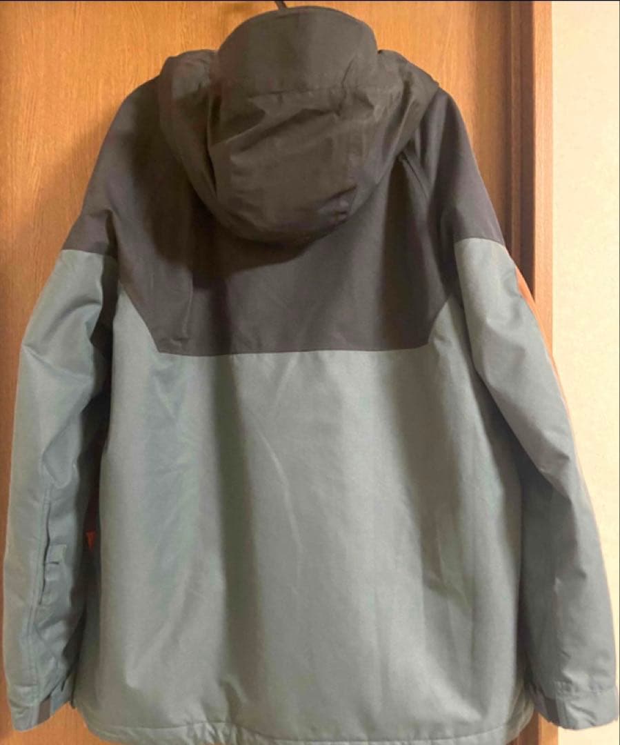 686 スノーボード　ウェア　ジャケット