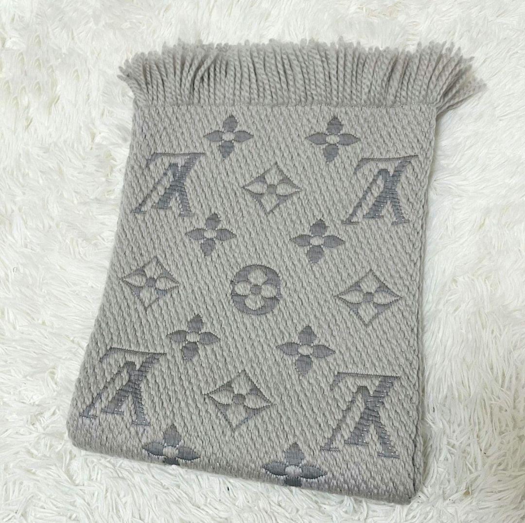 【美品】ヴィトン マフラー エシャルプ　ロゴマニア ライトグレー