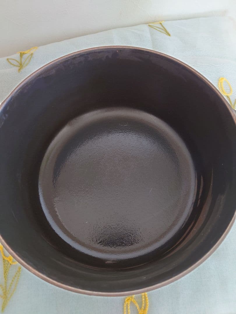 ル・クルーゼ Le Creuset ココットロンド 22cm マットブラック