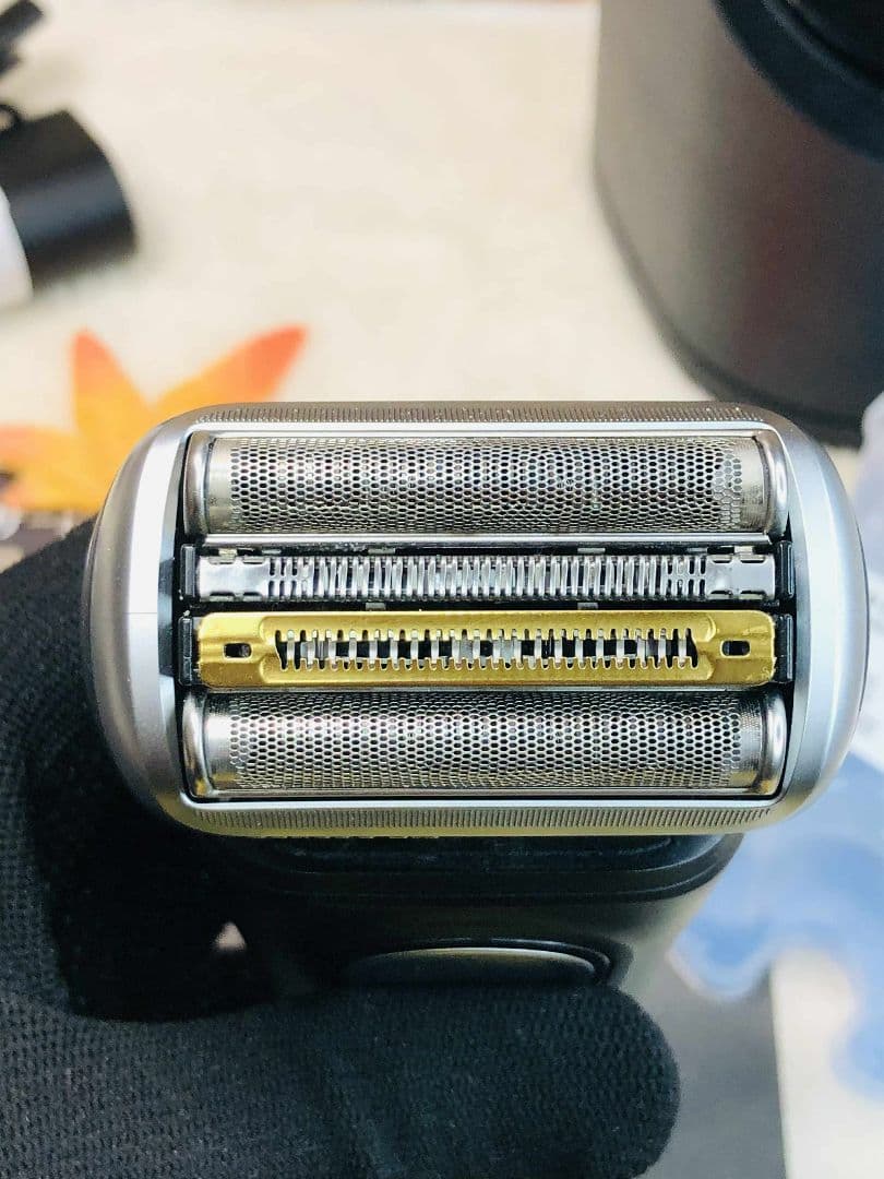 【美品】BRAUN シリーズ9 Pro 9450cc メンズ電気シェーバー