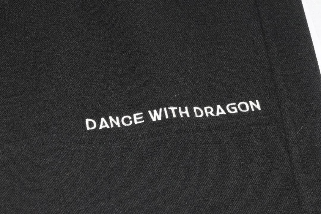 新品☆ダンスウィズドラゴン ゴルフ ストレッチ ボトムス ☆黒☆ウェスト87cm