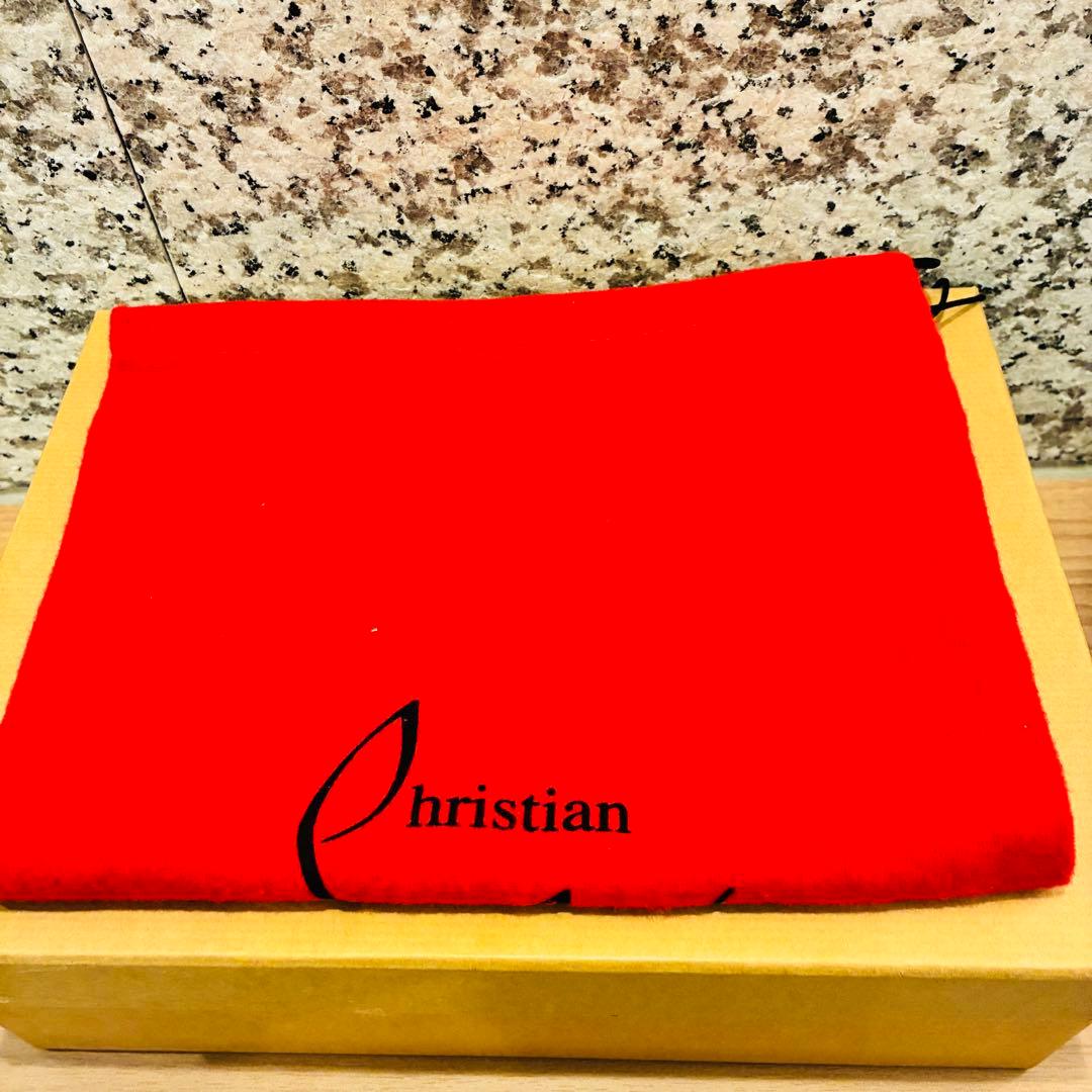 【美品】クリスチャンルブタン kate100 パテントレザー パンプス 35.5