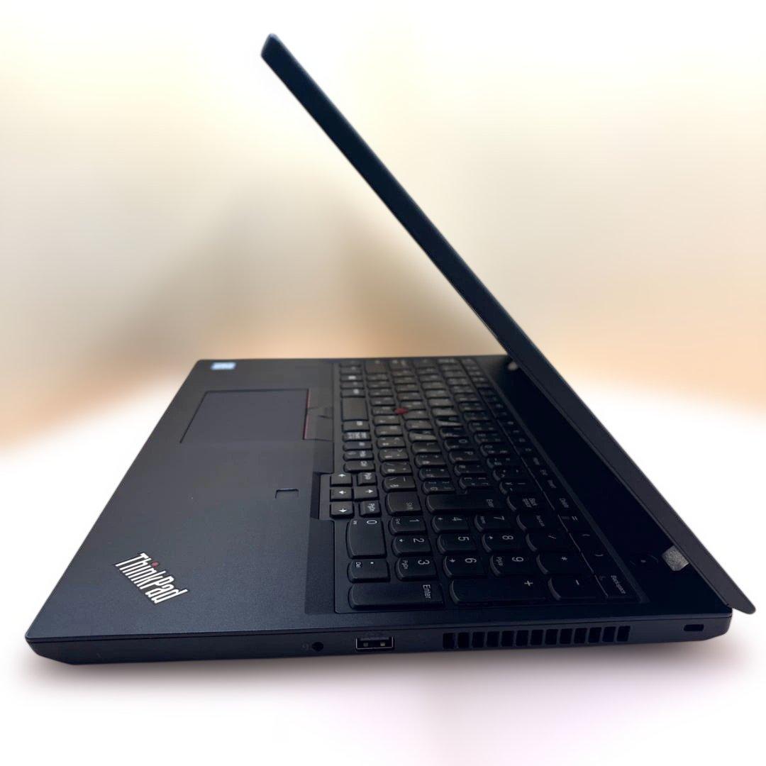 i5第8世代⭐️ThinkPad15.6インチ⭐️ノートPC Windows11