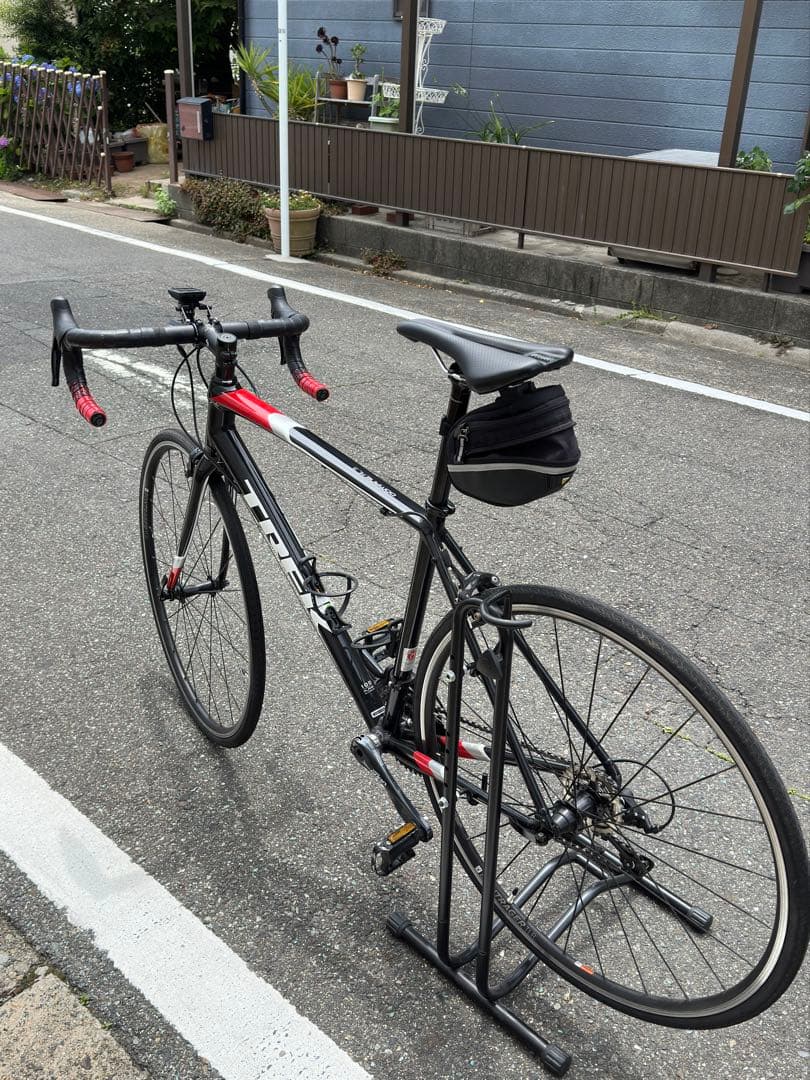 Trek ロードバイク ブラック/レッド domane al3 2018モデル