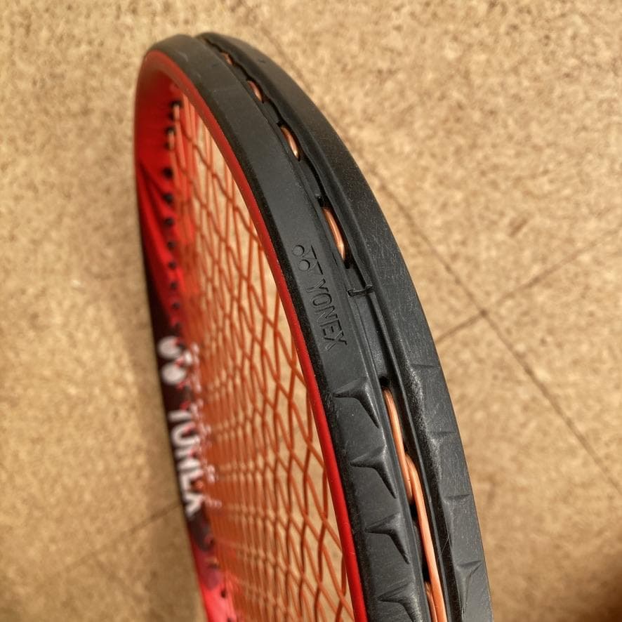 YONEX VCORE 100 G2サイズ 2018年モデル テニスラケット