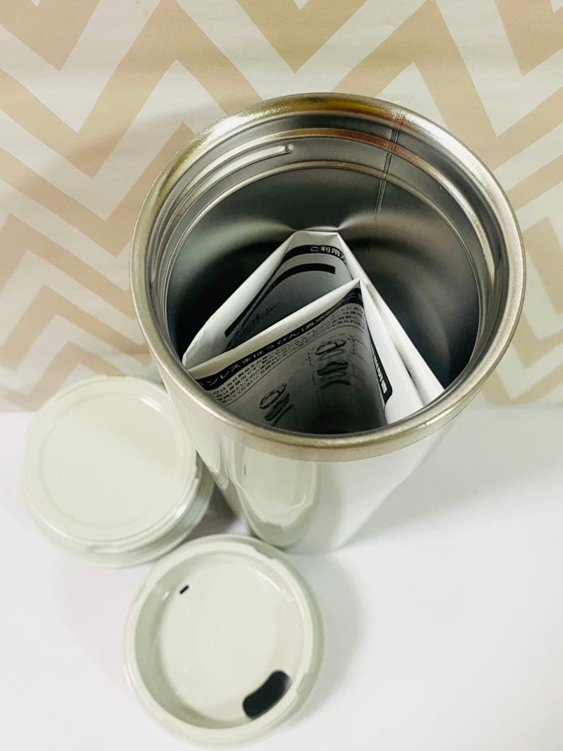 Stanley + Starbucks シルバー水筒