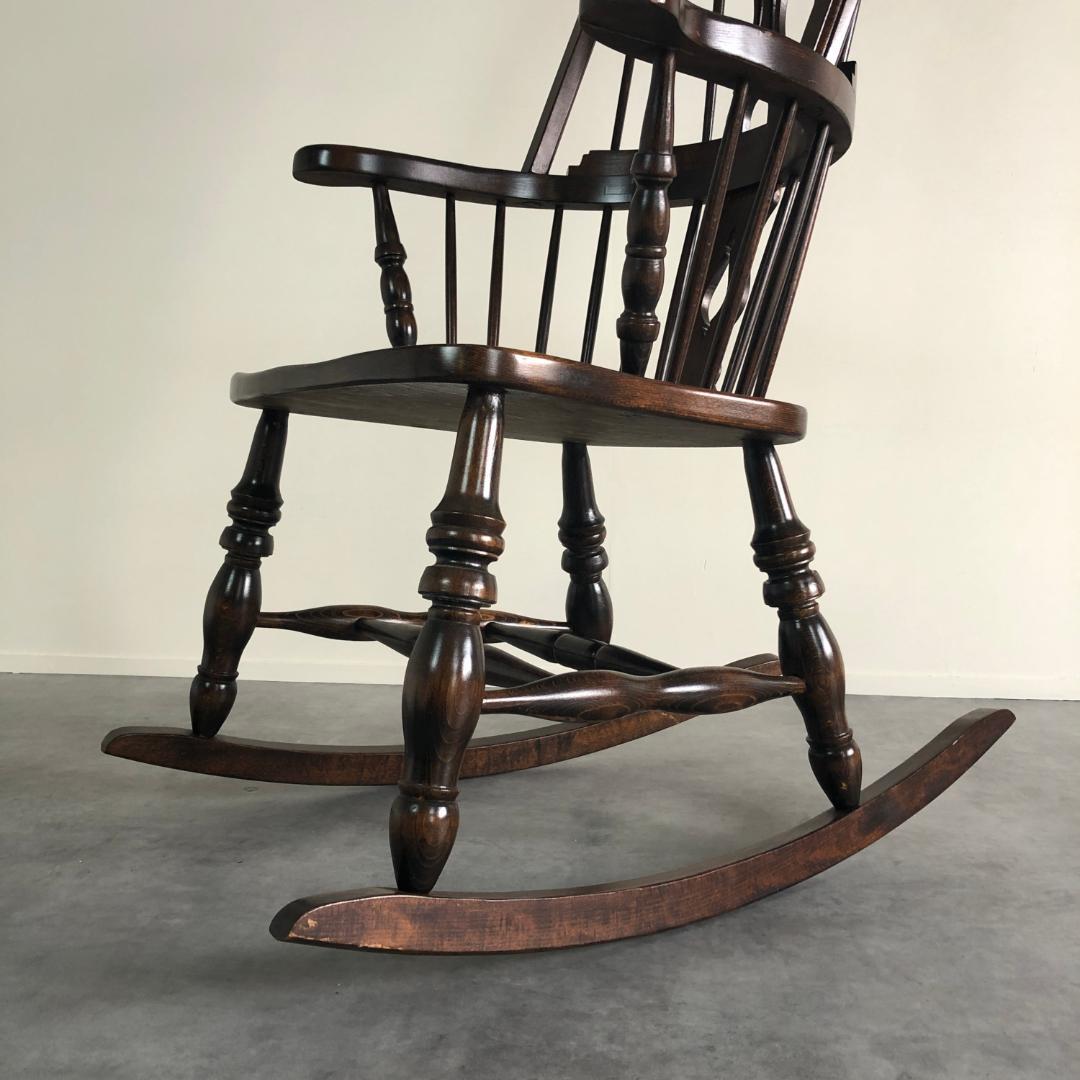 アンティーク　ボウバック　ロッキングチェア