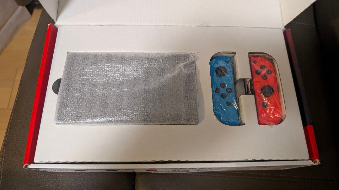 【箱付欠品無】Nintendo Switch 本体 青/オレンジ Joy-Con