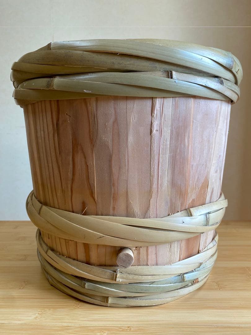 日本酒　一斗樽の空樽