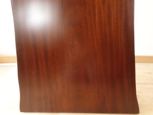 北海道手作り家具　クスノキ（楠）材　一枚板座卓１０００