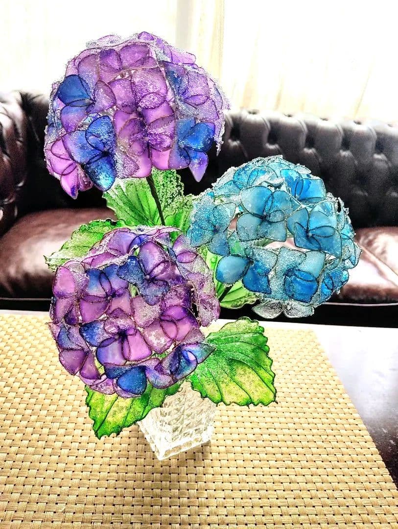 ネムアメリカンフラワー花瓶付き紫陽花と桜