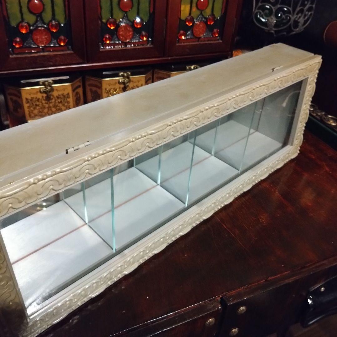 ディスプレイケース　ショーケース　棚