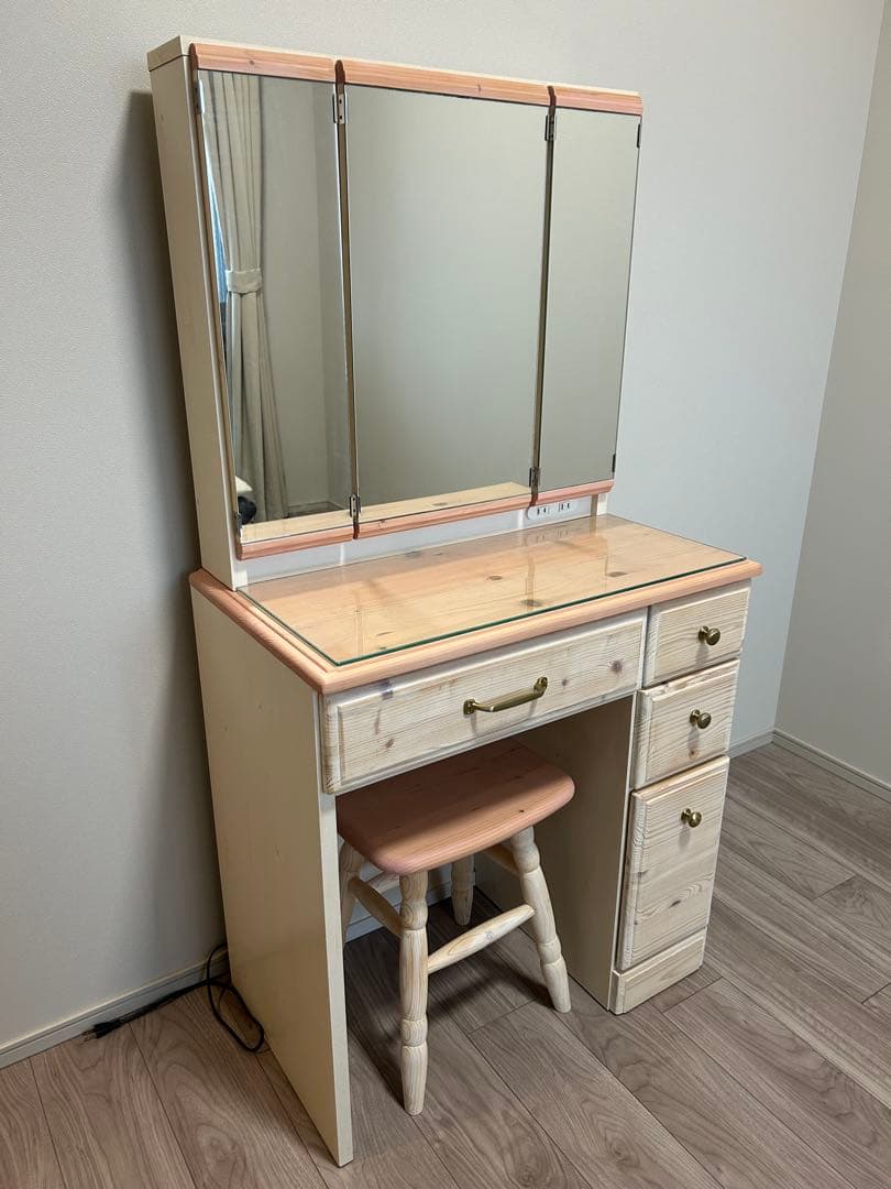 ‼️半額以下‼️ドレッサー 三面鏡 北欧 ピンク ナチュラル テーブル デスク 鏡台