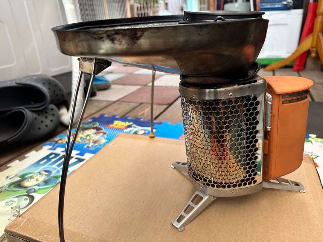 バイオライト　キャンプストーブ 初代 グリル付き