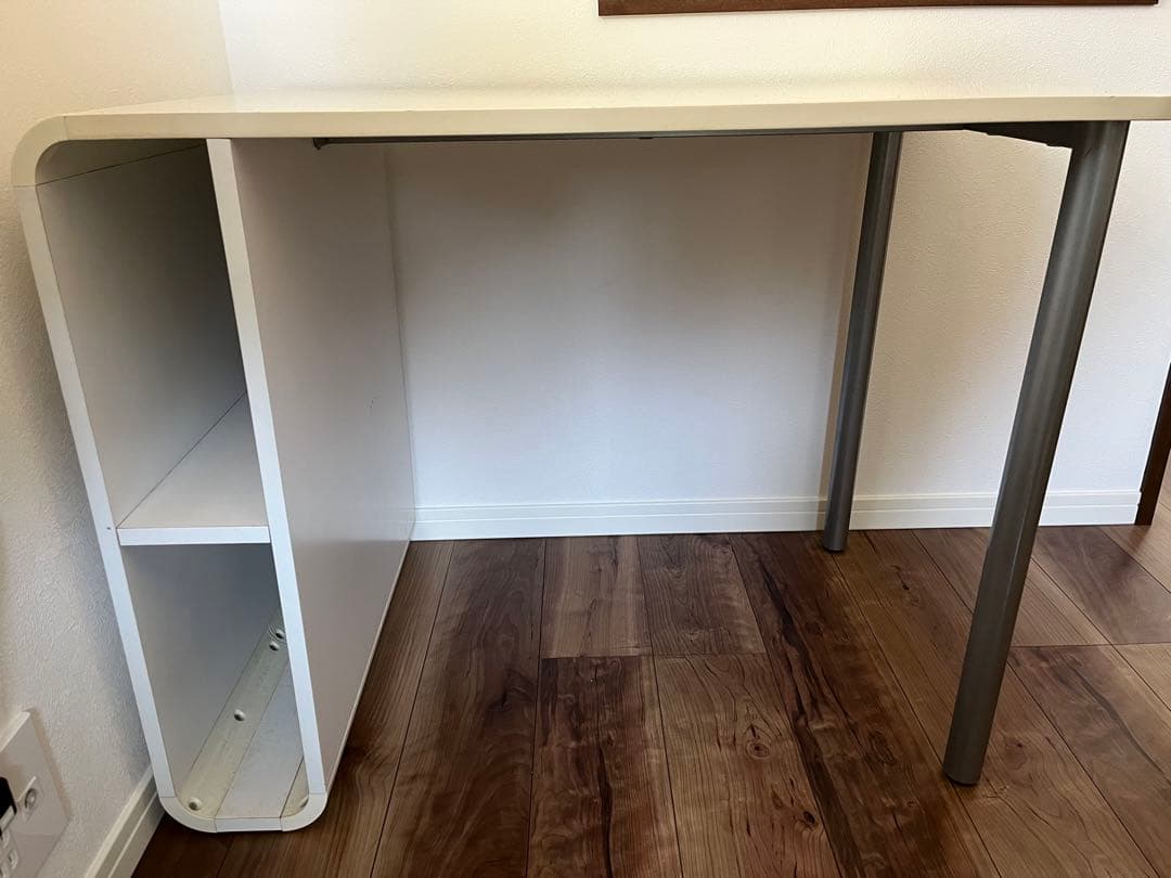 デスク　机　ホワイト