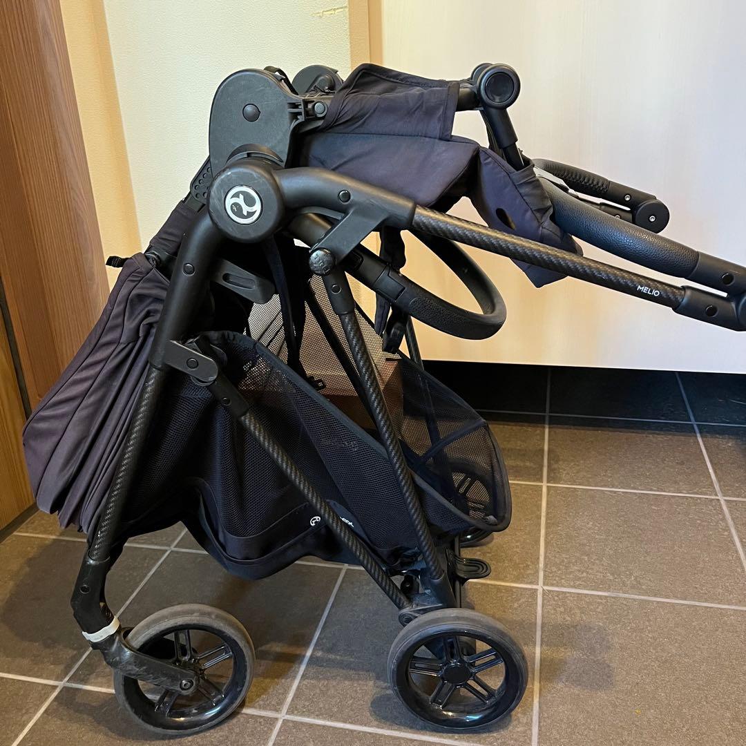 CYBEX メリオカーボン　ブラック折りたたみ式※訳あり