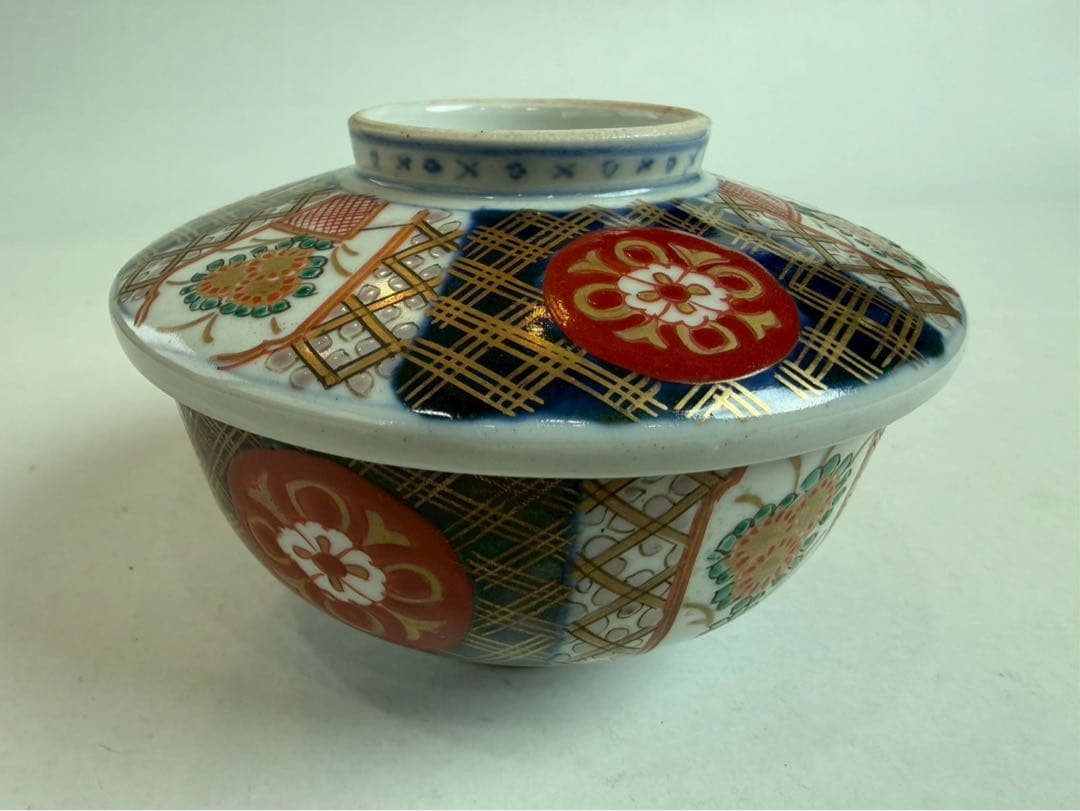 有田焼き　古伊万里　赤茶碗　蓋付き　色絵　5つ　NO.04