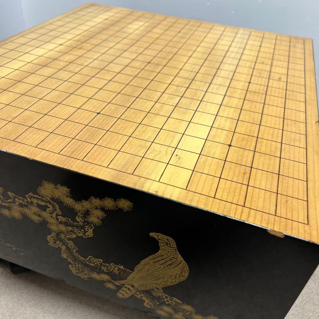 蒔絵 鷹の図碁盤　45.6×42.1×30.2㎝　東Y7-1020②
