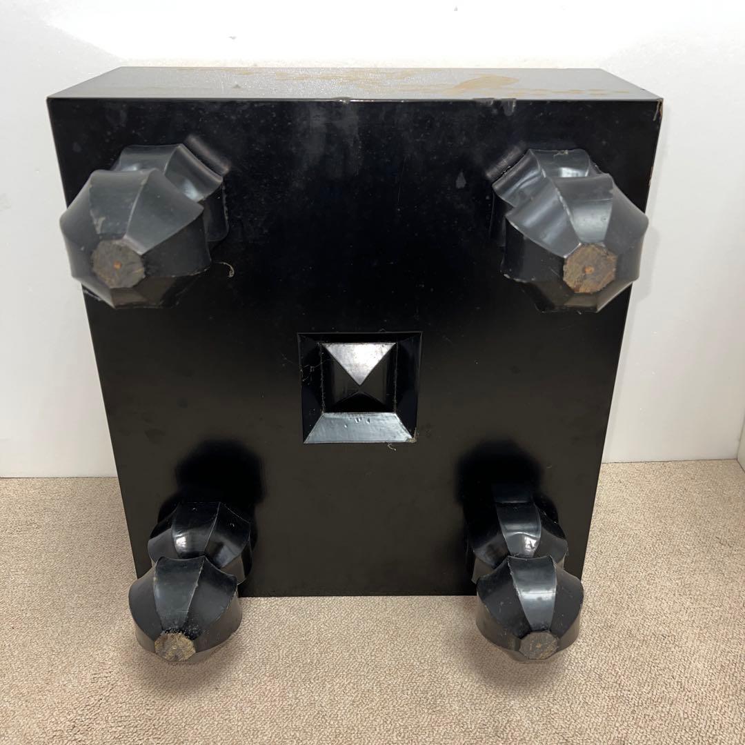 蒔絵 鷹の図碁盤　45.6×42.1×30.2㎝　東Y7-1020②