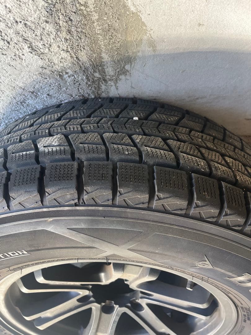 Magnum038fjクルーザー　17インチ スタッドレス　引き取り限定で