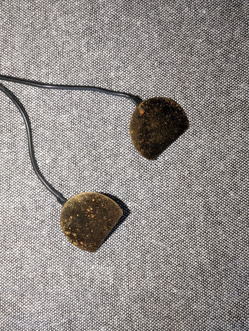 Fishman BP-100 アコースティックベースピックアップ