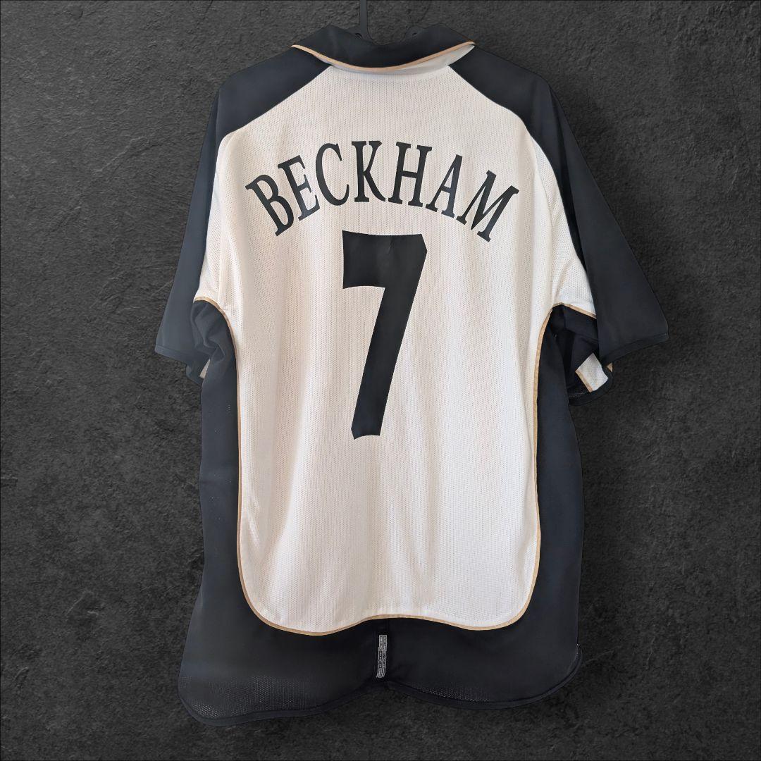 ろ*く様 【正規品】マンチェスター・ユナイテッド 100周年記念 リバーシブル