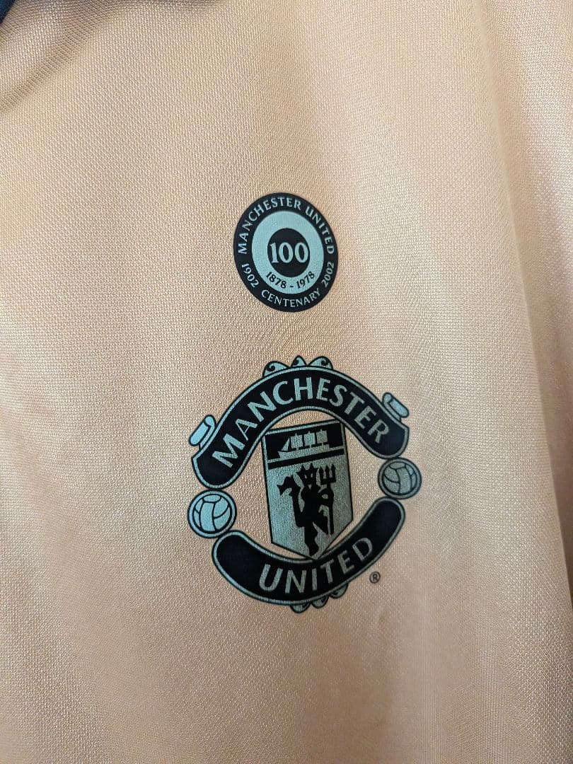 ろ*く様 【正規品】マンチェスター・ユナイテッド 100周年記念 リバーシブル
