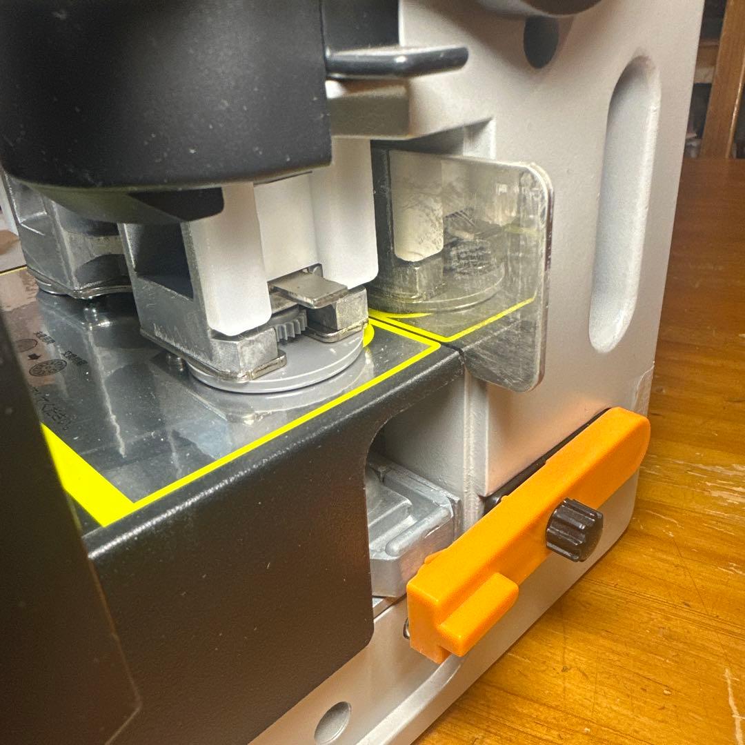 【最安値・極美品】カール 強力パンチ HD-530N ★最大330枚穴あけ