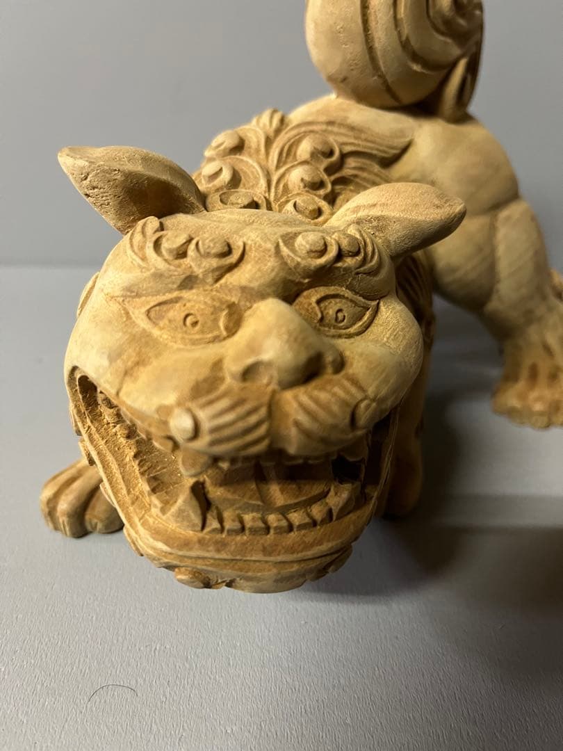 木彫り　獅子像　１対　35