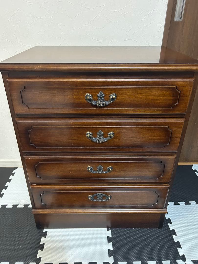 karimoku カリモク家具 コロニアル キャビネット チェスト ４段収納