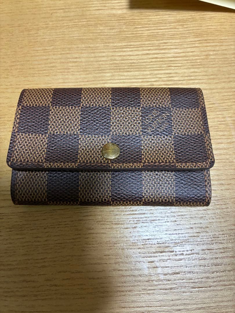 新品未使用 箱付き ルイ・ヴィトン チェック柄 キーケース