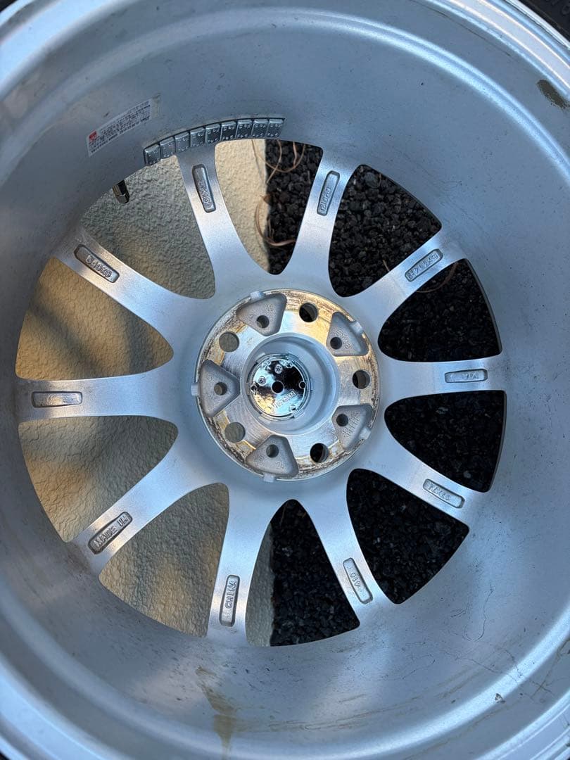 ラーメン丸215/60R17 96Q スタッドレス ホイール4本セット