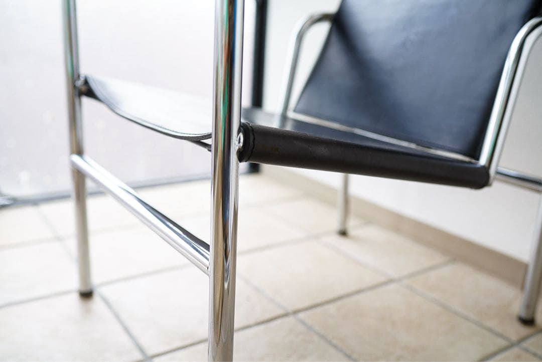 Cassina ル・コルビジェ LC1 スリングチェア リプロダクト