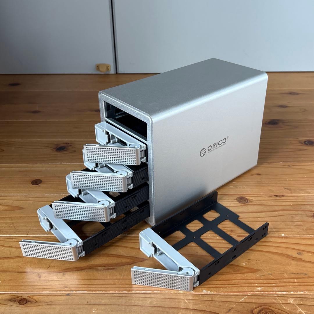 新品　開封済みORICO ハードディスクケース3559C3-SV