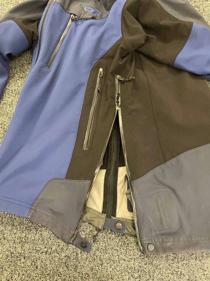 OUTDOOR RESEARCH マウンテンパーカー OR M相当