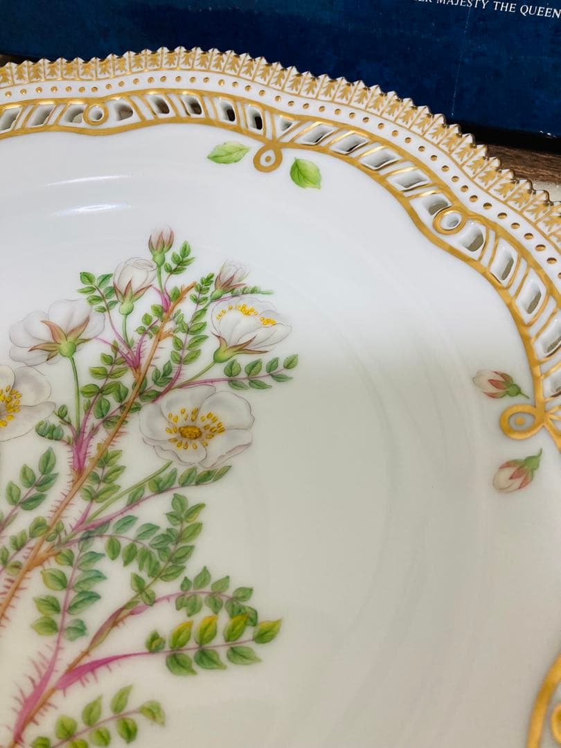 ロイヤルコペンハーゲン　フローラダニカ　25センチ