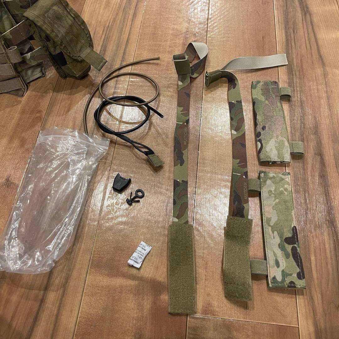 Cork Gear製　AVS プレートキャリア　マルチカム