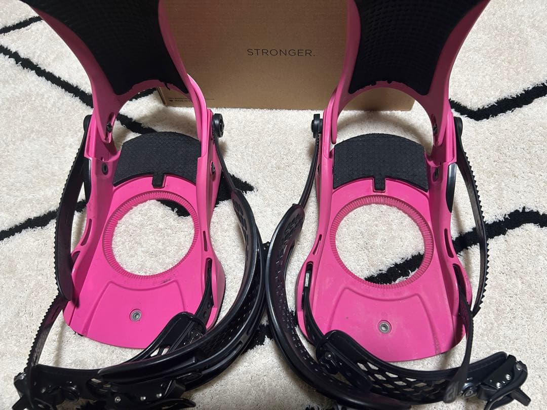 UNION FORCE ユニオン　フォース　22-23 ホットピンク　Mサイズ