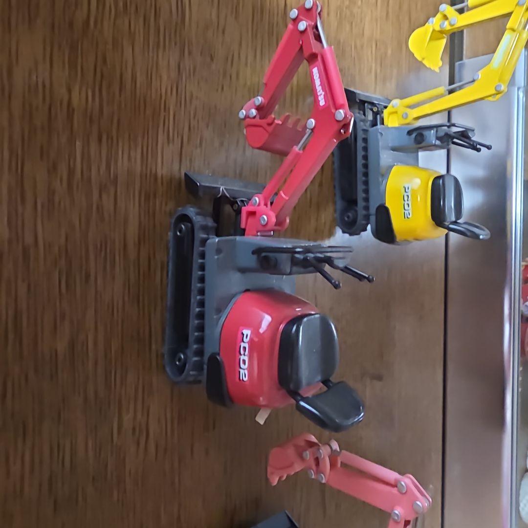 komatu ショベルカー 4色セット