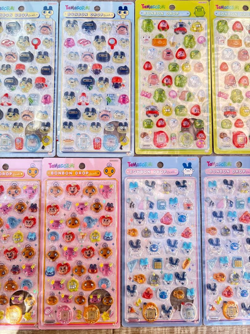 野*品様 【国内正規品】たまごっち ボンボンドロップシール 4種　8枚　本日発送