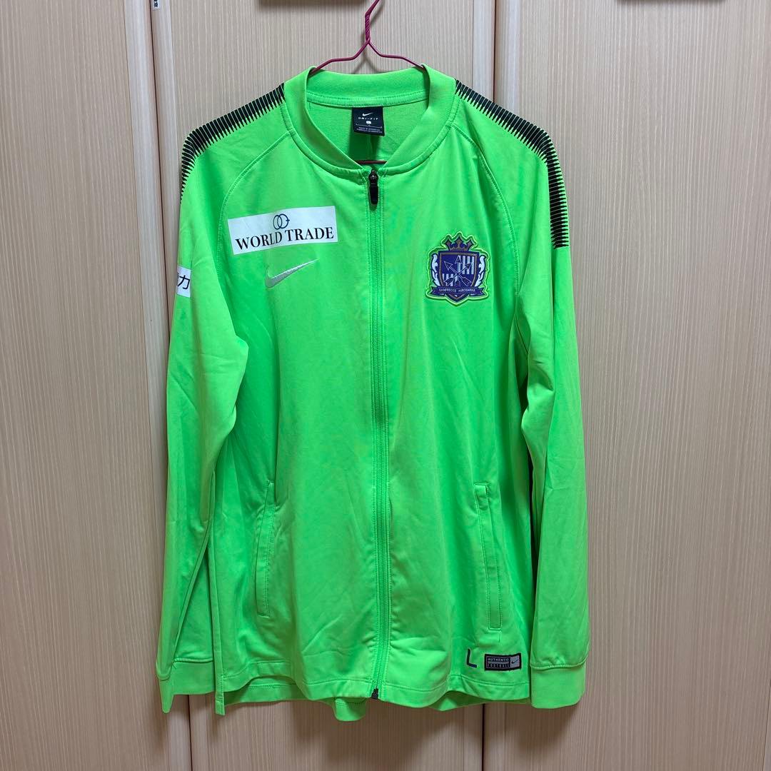 サンフレッチェ広島　トレーニングウェア