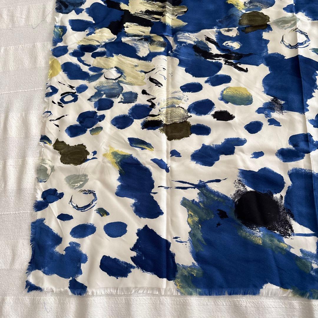 イタリア製　イヴサンローラン　リヴ・ゴーシュ　シルク　スカーフ　YSL 花柄　絹