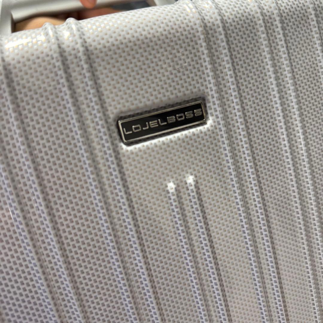 【美品】LOJEL キャリー　スーツケース　4輪