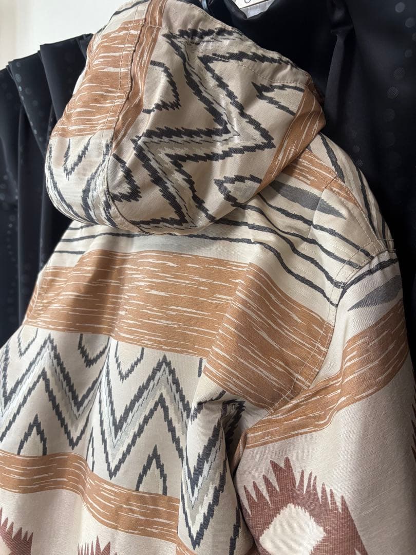 超お買い得！早い者勝ち。ゴールドウィン　スキーウェアメンズ　上下　グローブ付