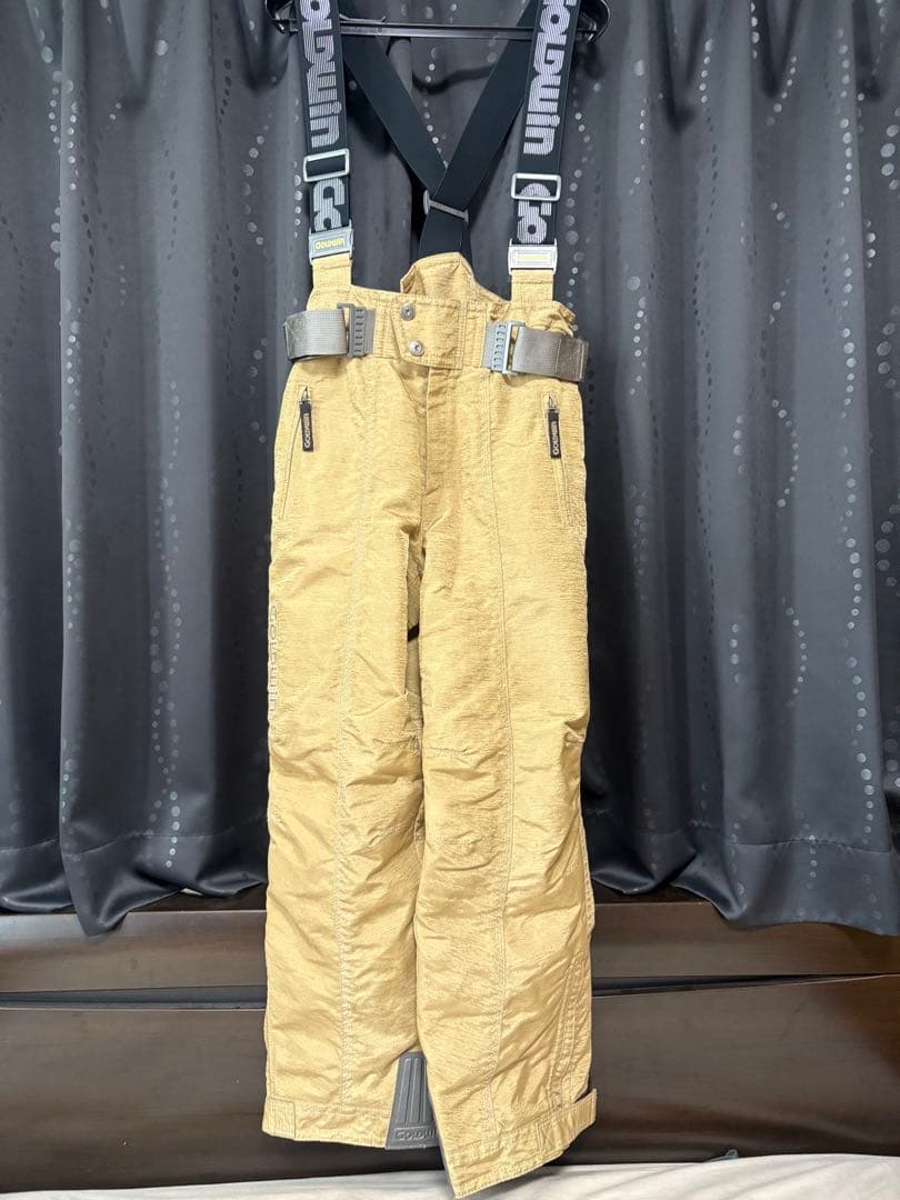 超お買い得！早い者勝ち。ゴールドウィン　スキーウェアメンズ　上下　グローブ付